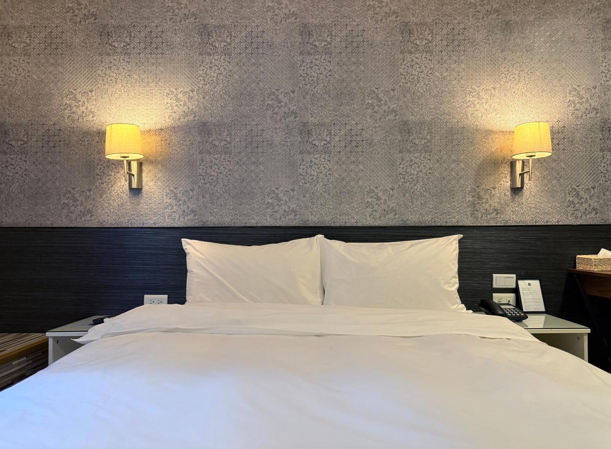 泊居旅店 Oursinn Hotel Taipei Exteriör bild