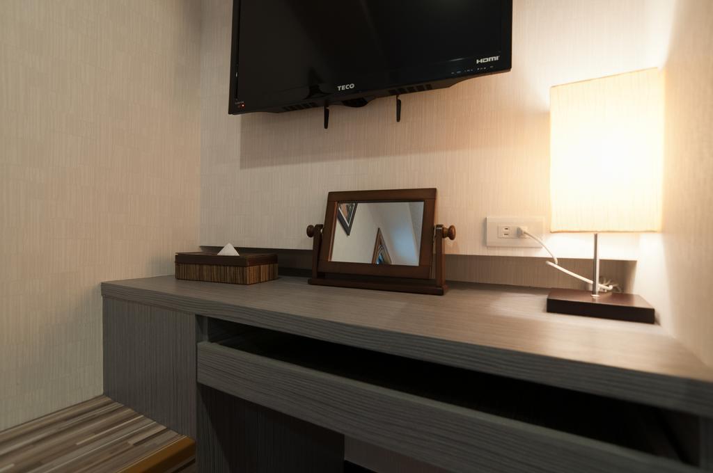 泊居旅店 Oursinn Hotel Taipei Exteriör bild