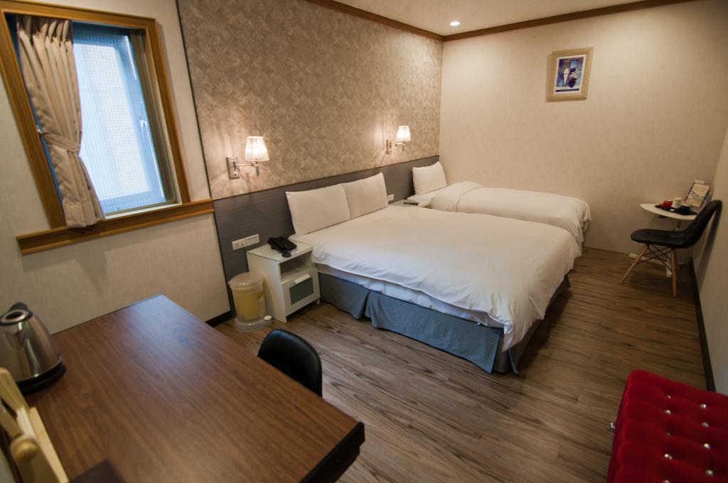 泊居旅店 Oursinn Hotel Taipei Exteriör bild