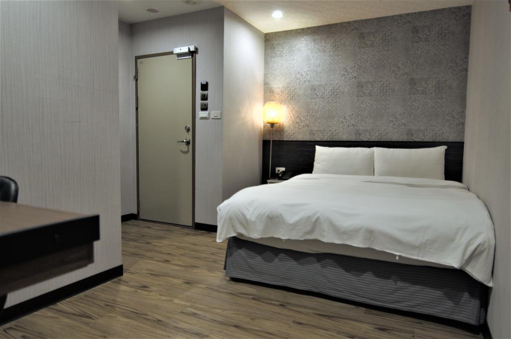 泊居旅店 Oursinn Hotel Taipei Exteriör bild